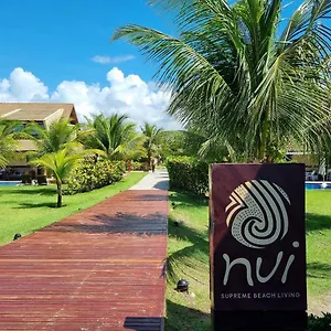 https://nui-supreme-beach-living-muro-alto-by-brevelar.portodegalinhashotels.com